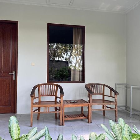 OYO 1056 Senggigi Cottages Lombok Eksteriør bilde