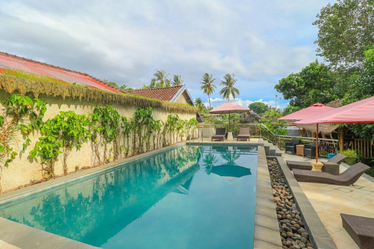 OYO 1056 Senggigi Cottages Lombok Eksteriør bilde