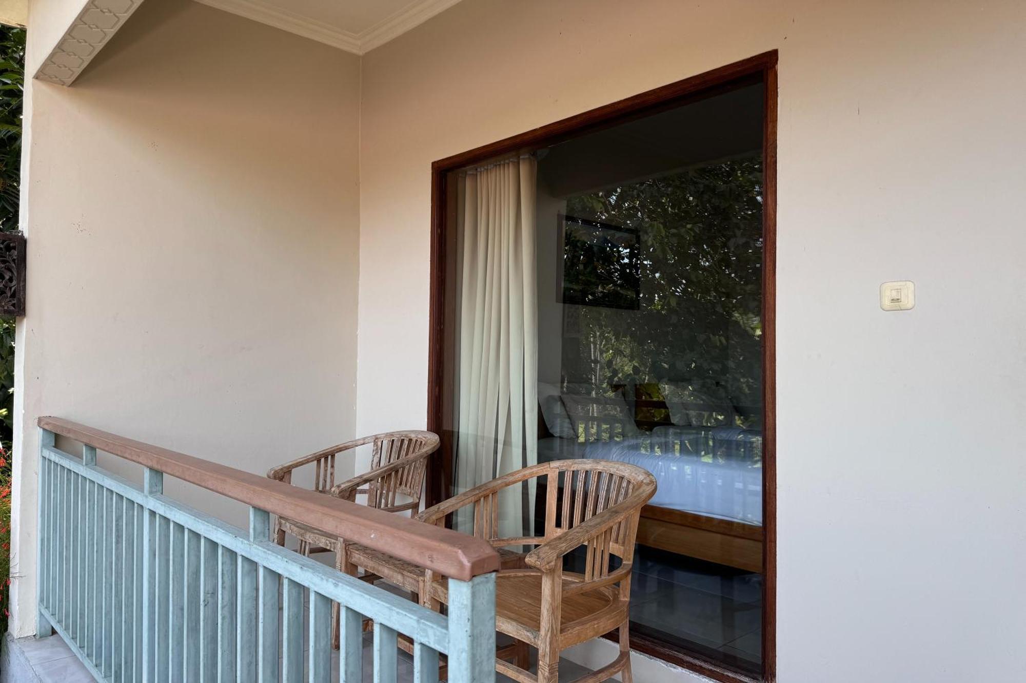 OYO 1056 Senggigi Cottages Lombok Eksteriør bilde