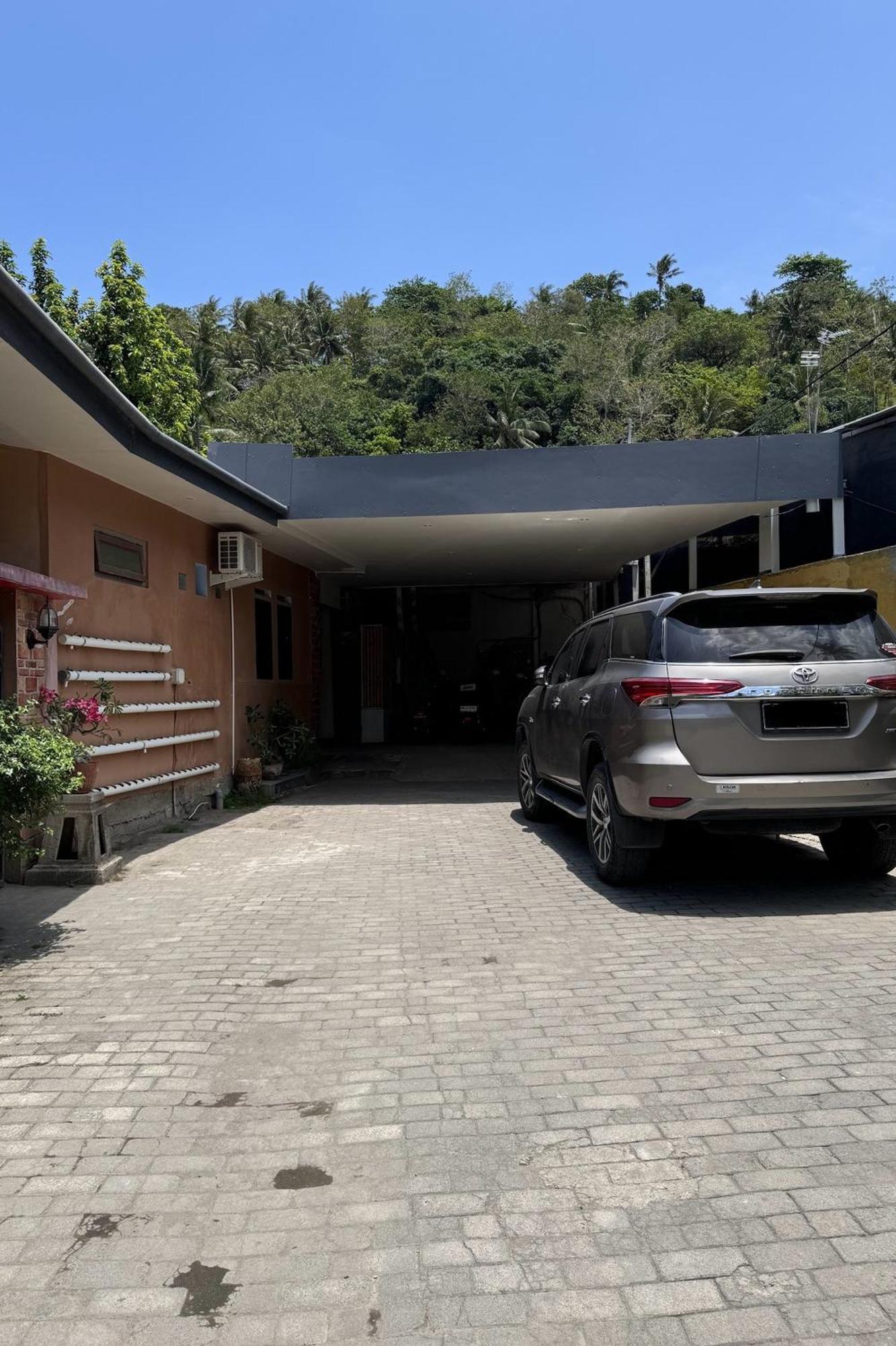 OYO 1056 Senggigi Cottages Lombok Eksteriør bilde